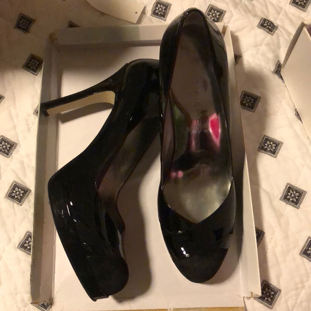 Marc Fisher 9.5 black multi patent platform heels